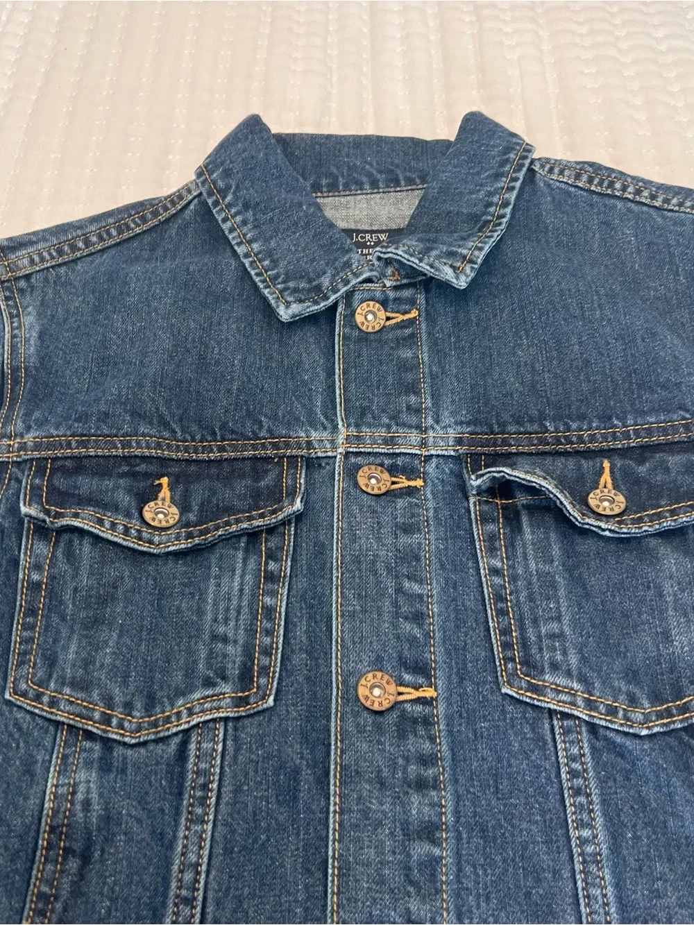 EUC J. Crew Jacket Mens S Blue Denim Trucker Button Front Pockets Cotton Classic